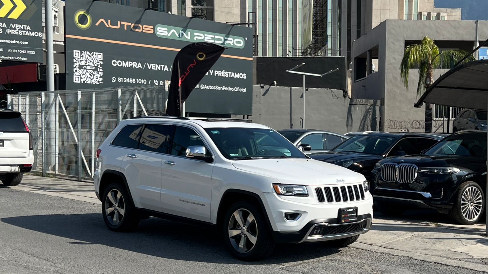 JEEP GRAND CHEROKEE LIMITED LUJO V8 4X4 2016