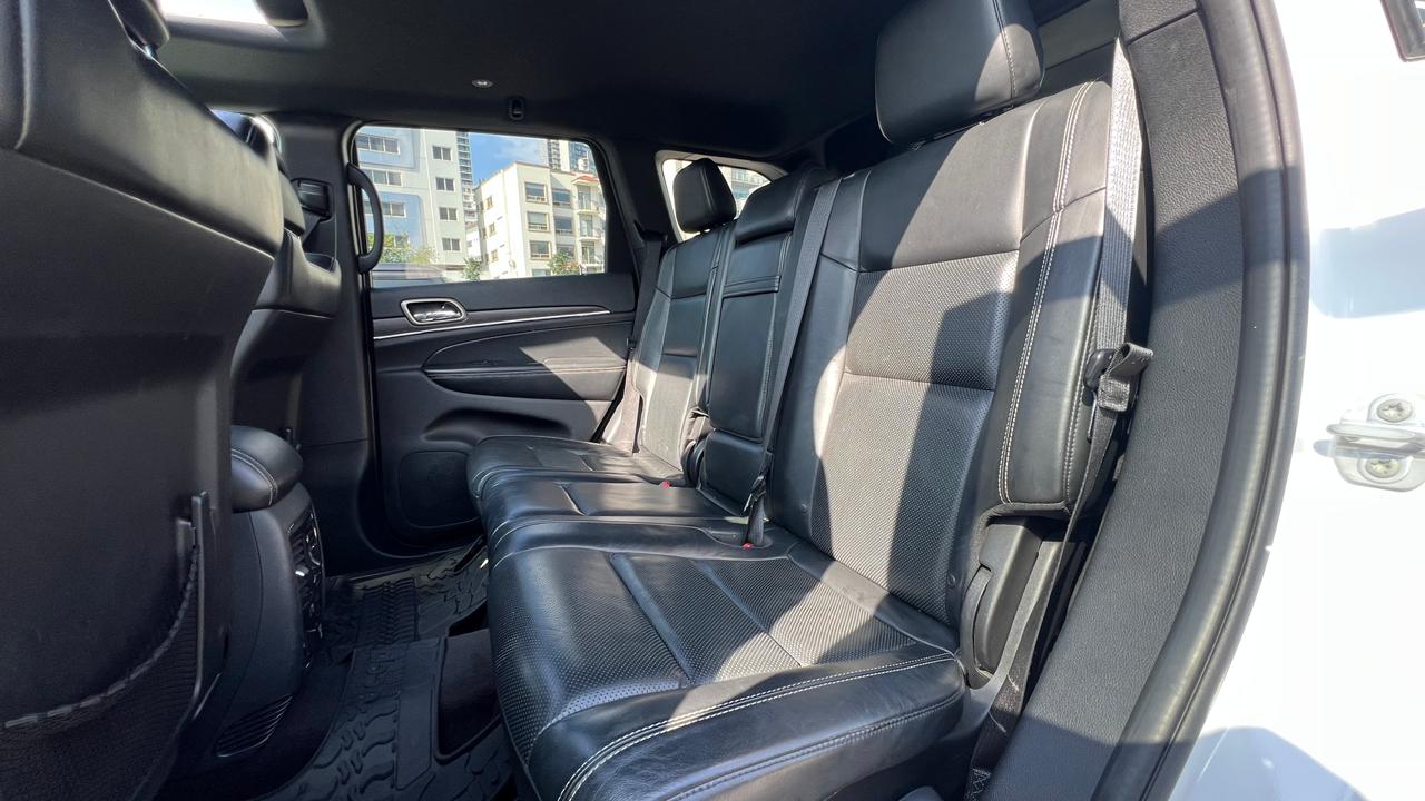 JEEP GRAND CHEROKEE LIMITED LUJO V8 4X4 2016