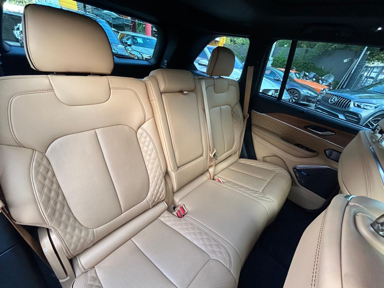 JEEP GRAND CHEROKEE 4X4 SUMMIT