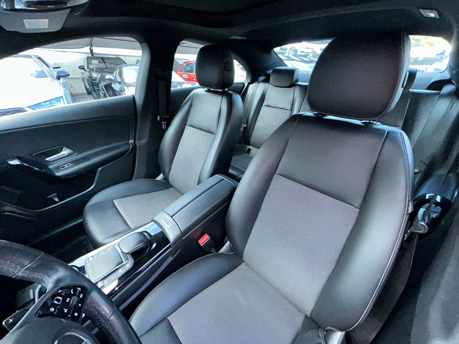 MERCEDES BENZ CLA 200 COMFORT