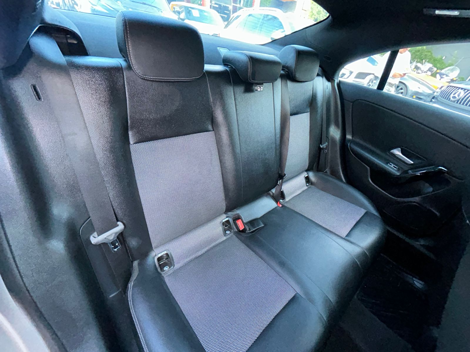 MERCEDES BENZ CLA 200 COMFORT