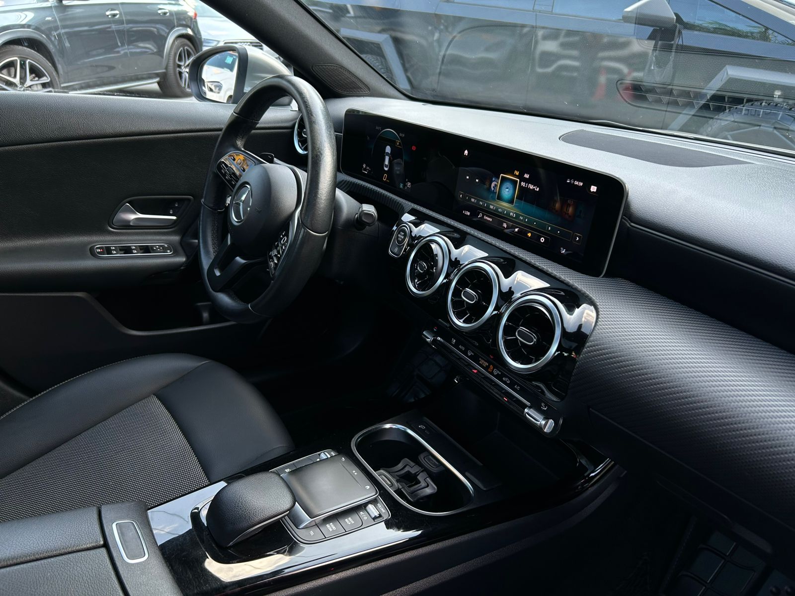 MERCEDES BENZ CLA 200 COMFORT
