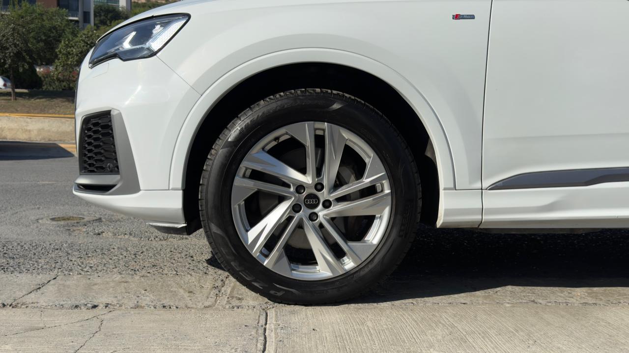 AUDI Q7 SLINE MILD HYBRID 2023