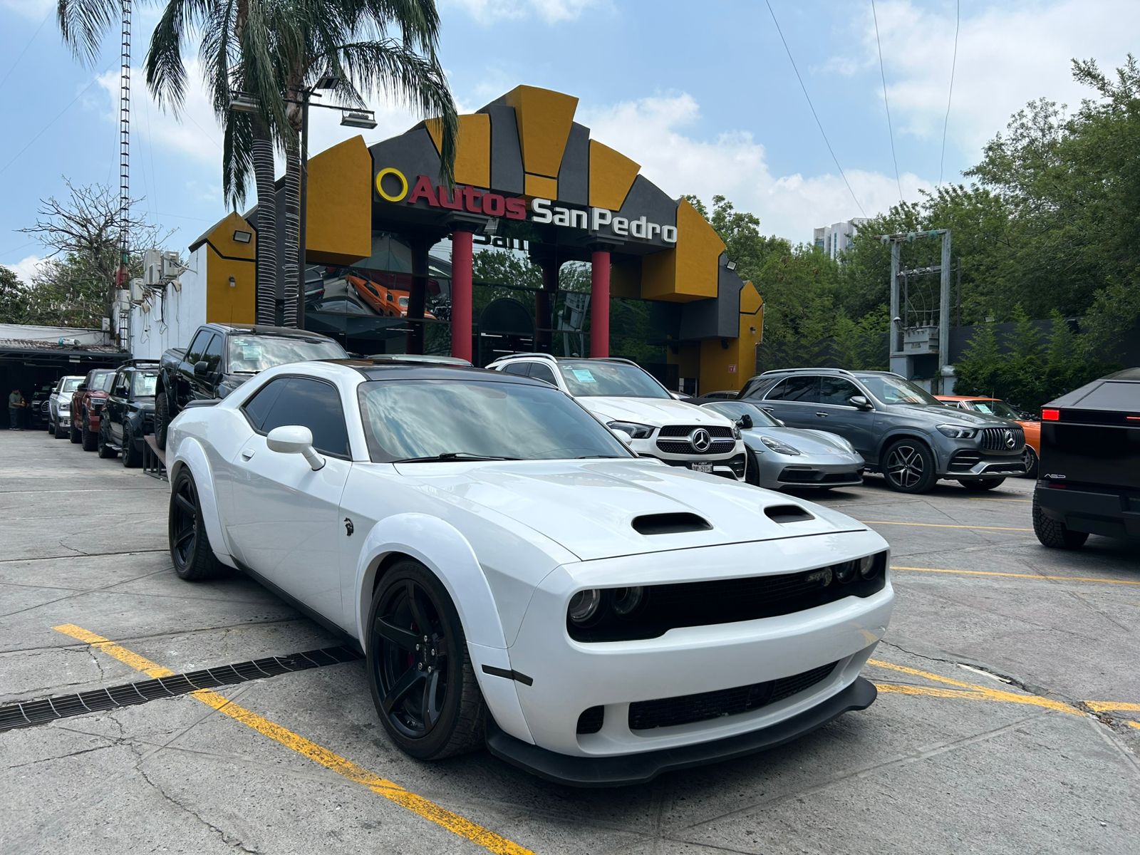 Dodge Challenger SRT Hellcat