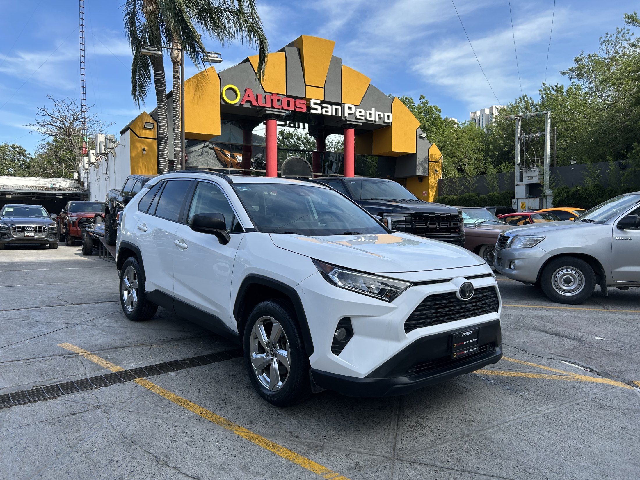 Toyota RAV4 XLE FDW