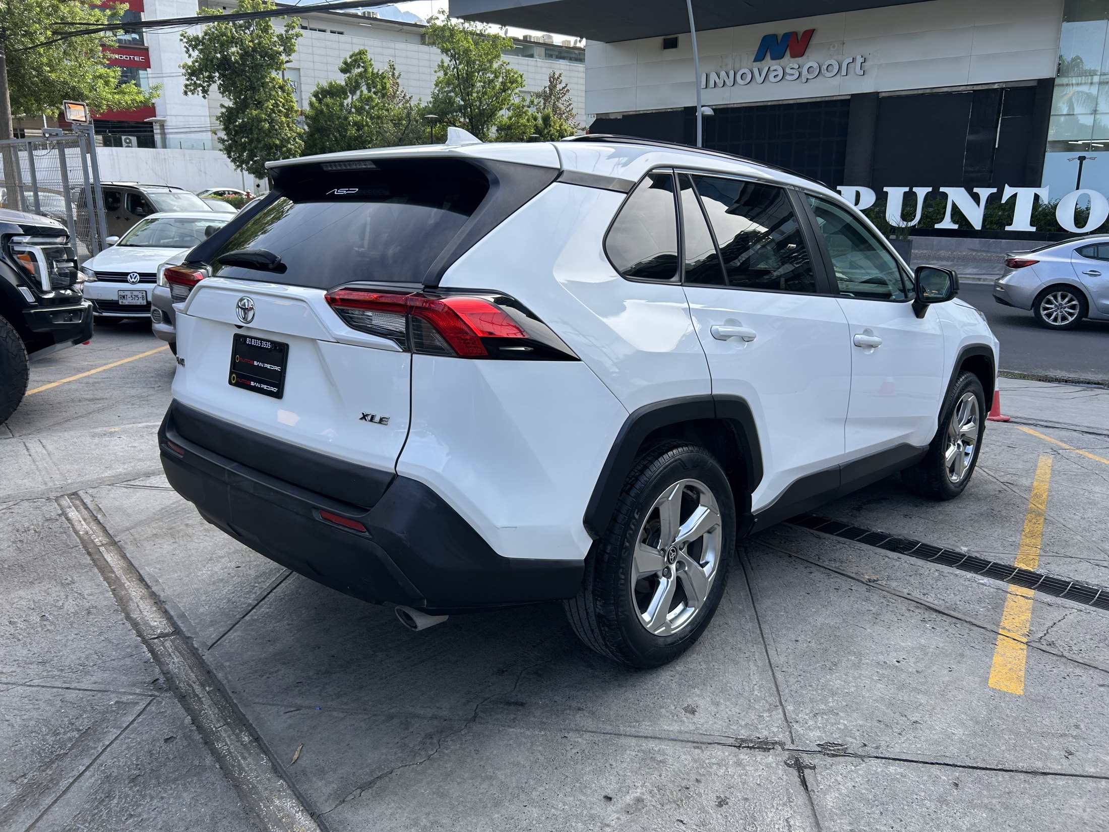 Toyota RAV4 XLE FDW