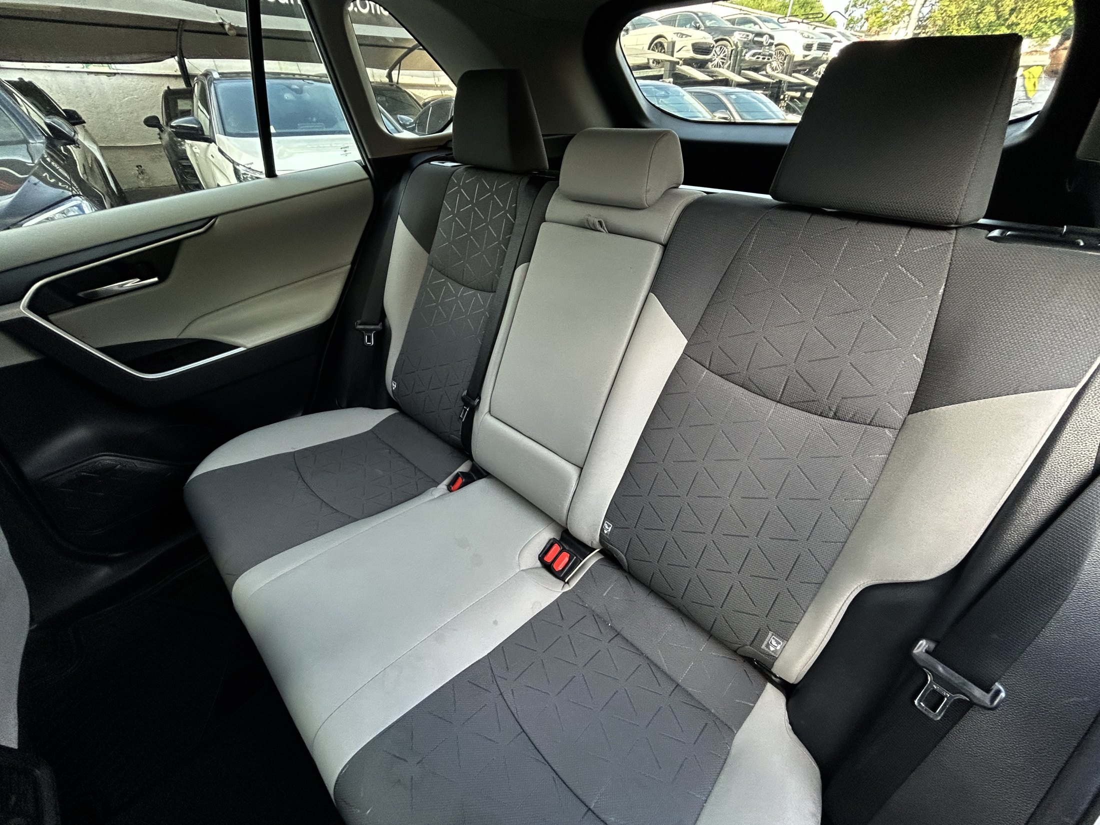 Toyota RAV4 XLE FDW