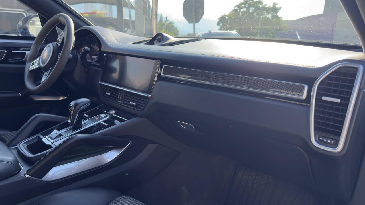 PORSCHE CAYENNE TURBO COUPE BLINDADA IV PLUS 2020