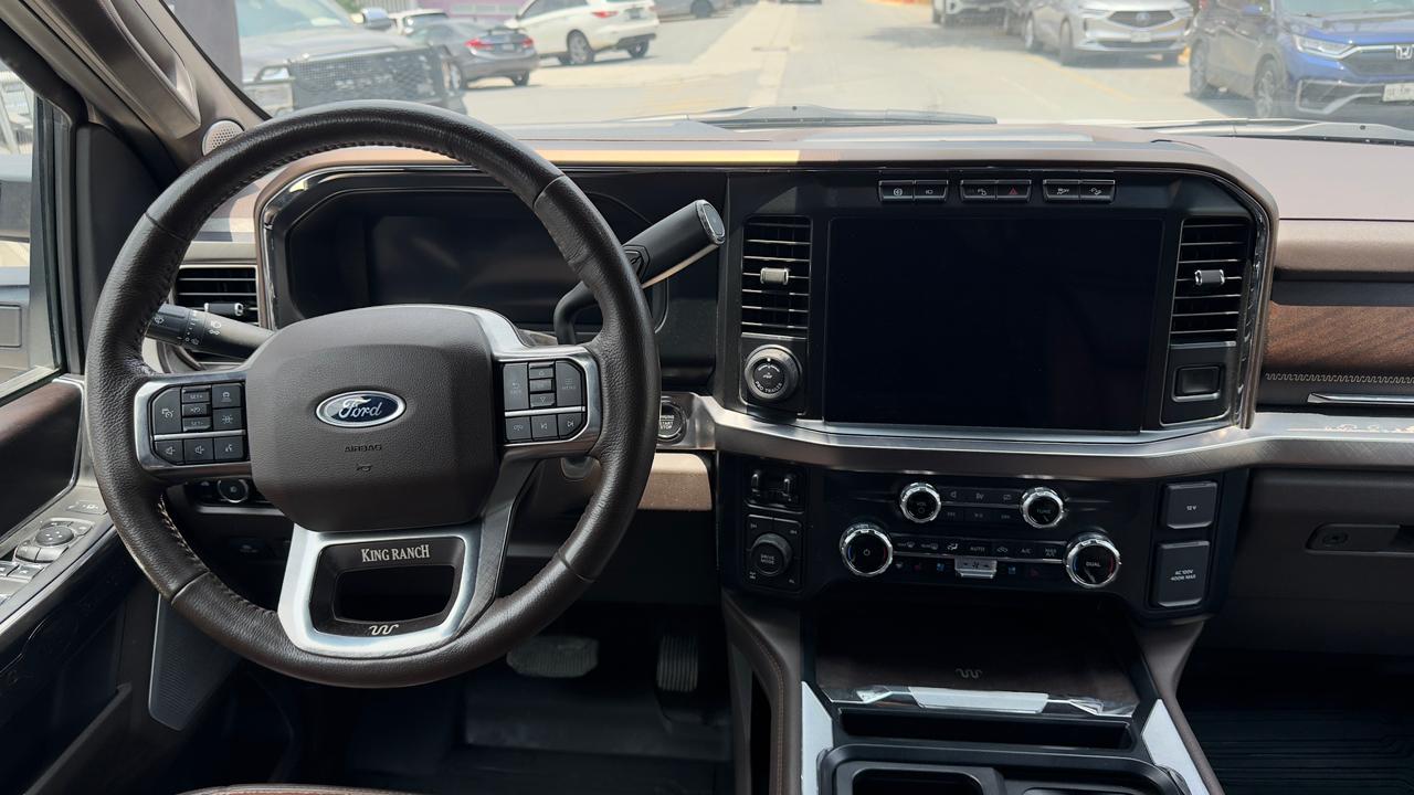 FORD SUPER DUTY KING RANCH 2023