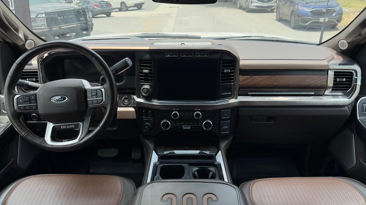 FORD SUPER DUTY KING RANCH 2023