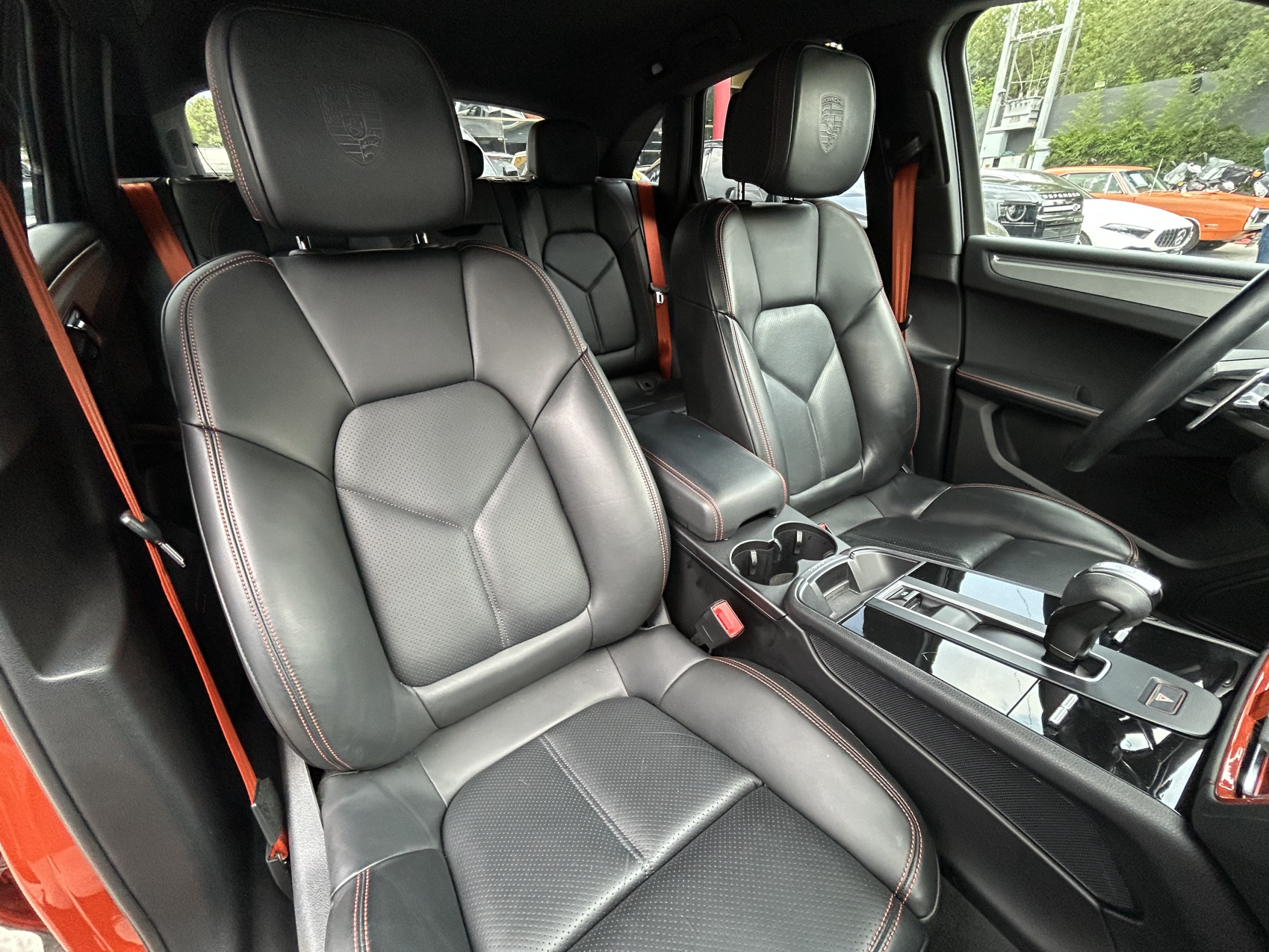 Porsche Macan S