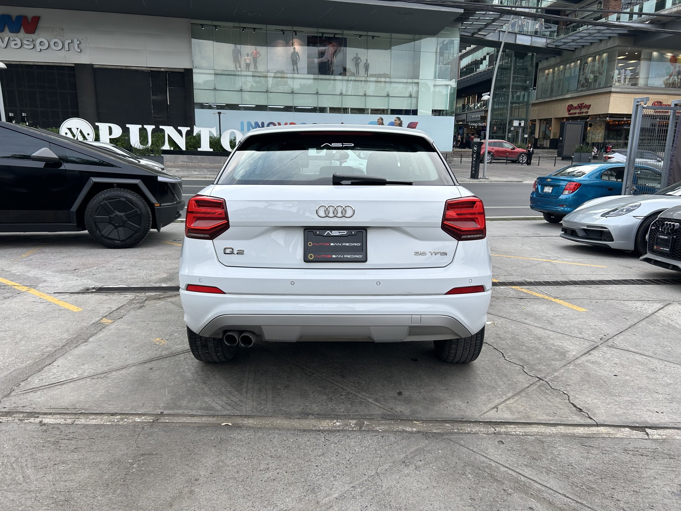 Audi Q2 Select