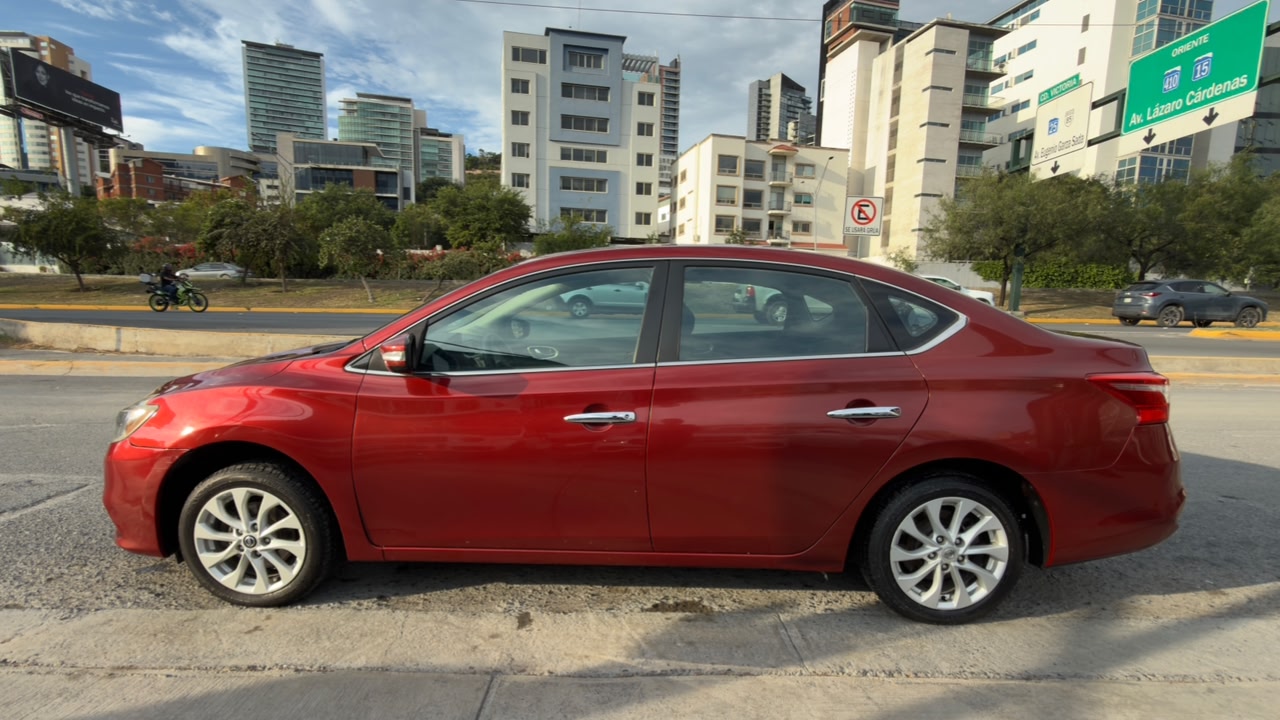 NISSAN SENTRA ADVANCE 2017