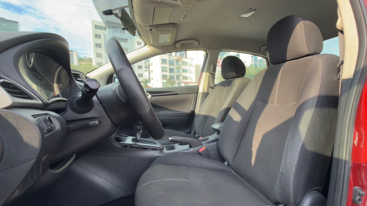 NISSAN SENTRA ADVANCE 2017