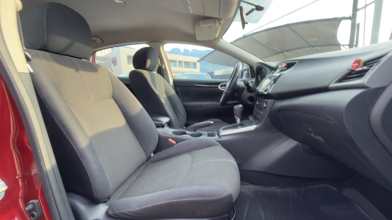 NISSAN SENTRA ADVANCE 2017