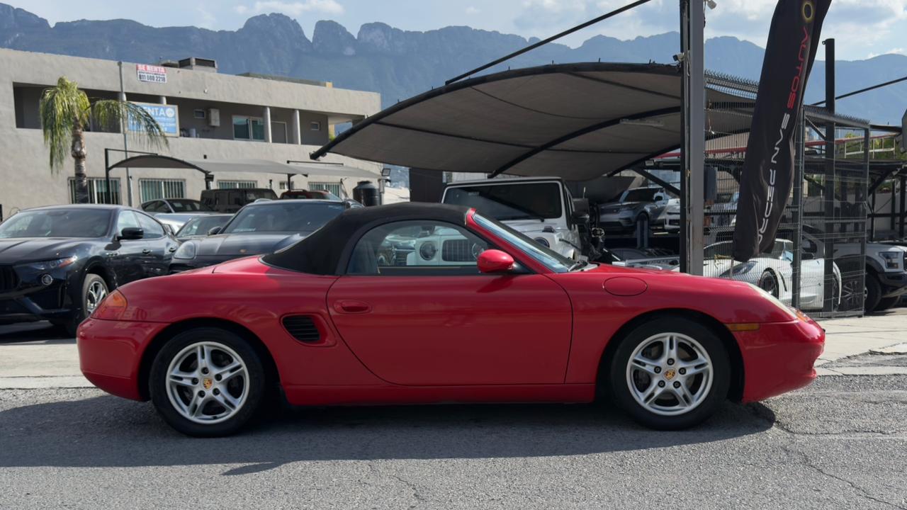 PORSCHE BOXSTER CABRIOLET 2001
