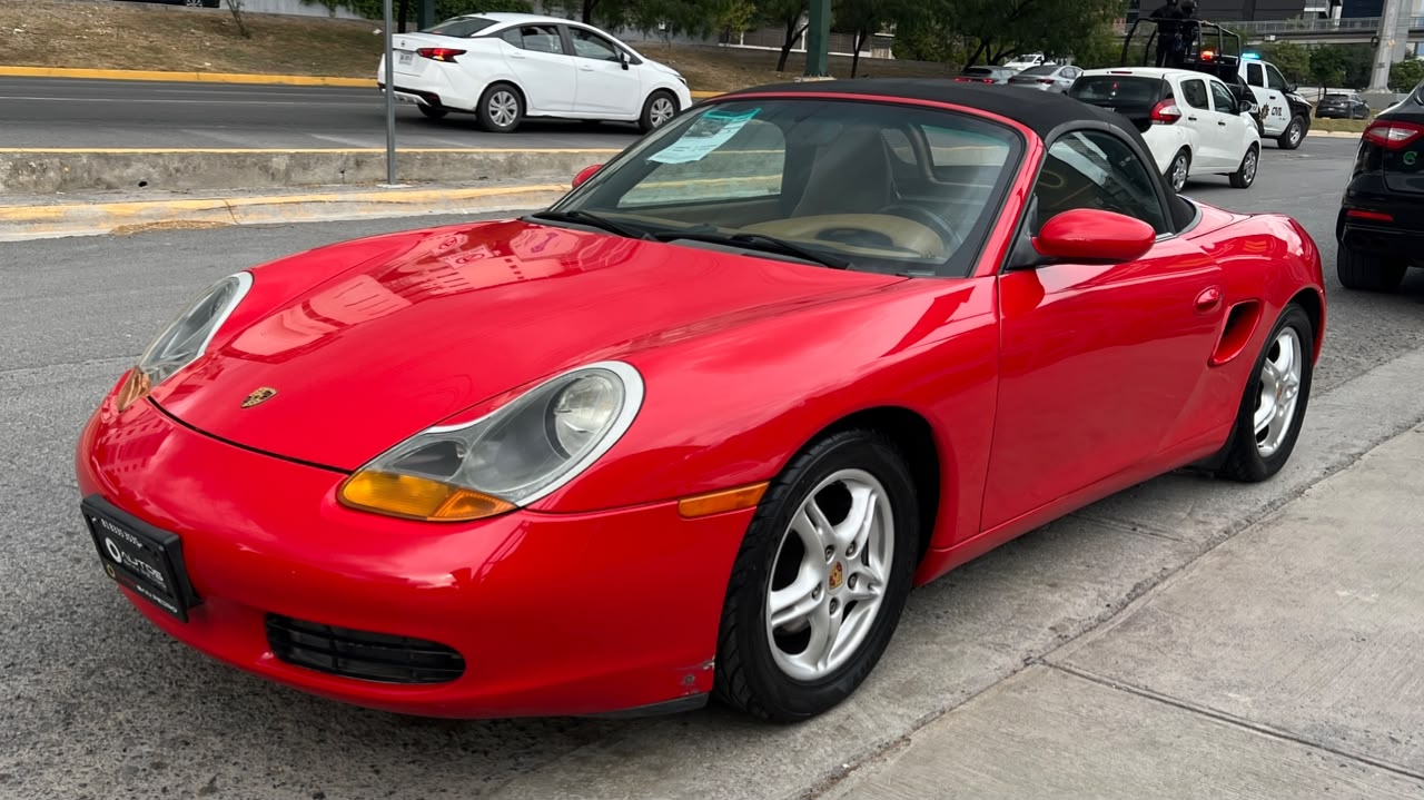 PORSCHE BOXSTER CABRIOLET 2001