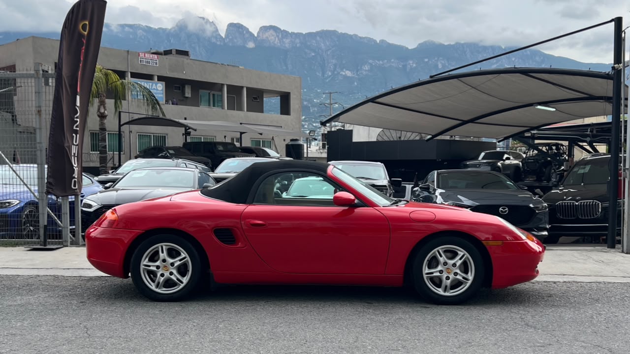 PORSCHE BOXSTER CABRIOLET 2001