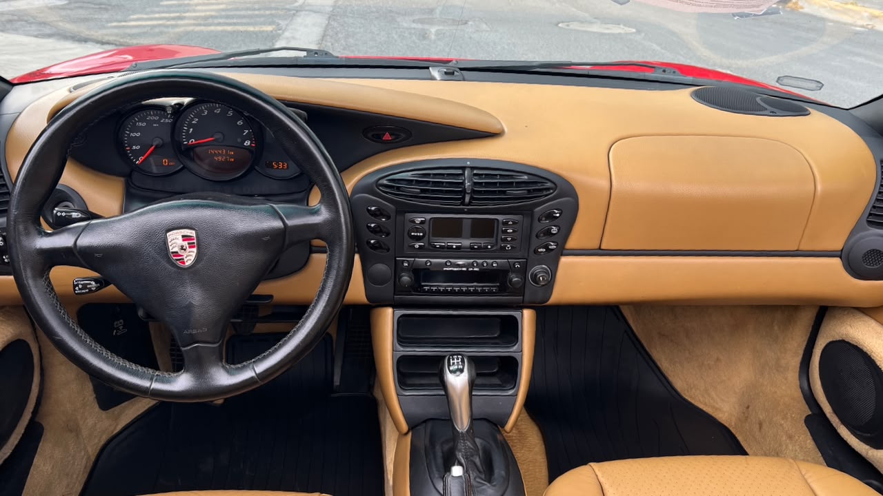 PORSCHE BOXSTER CABRIOLET 2001