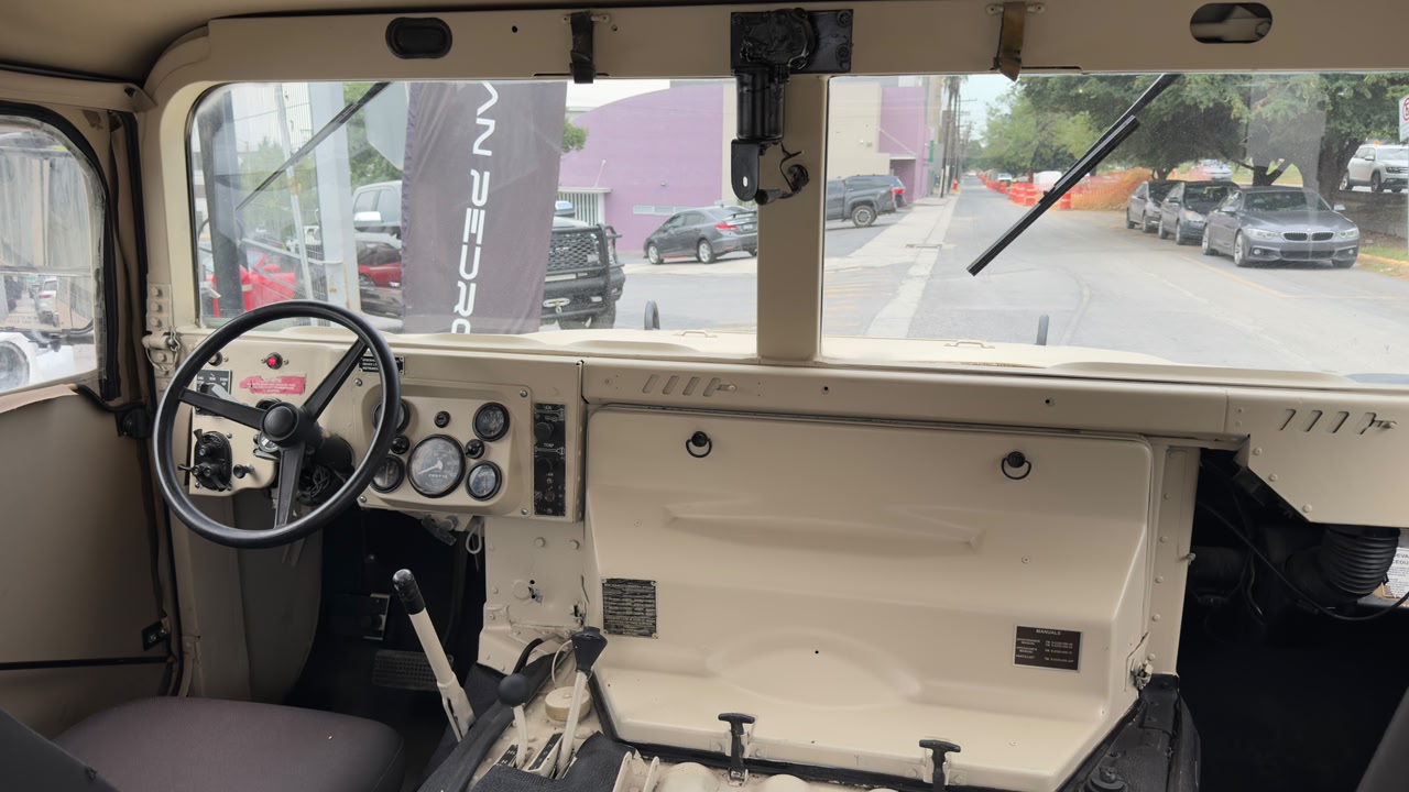 HUMMER H1 2006