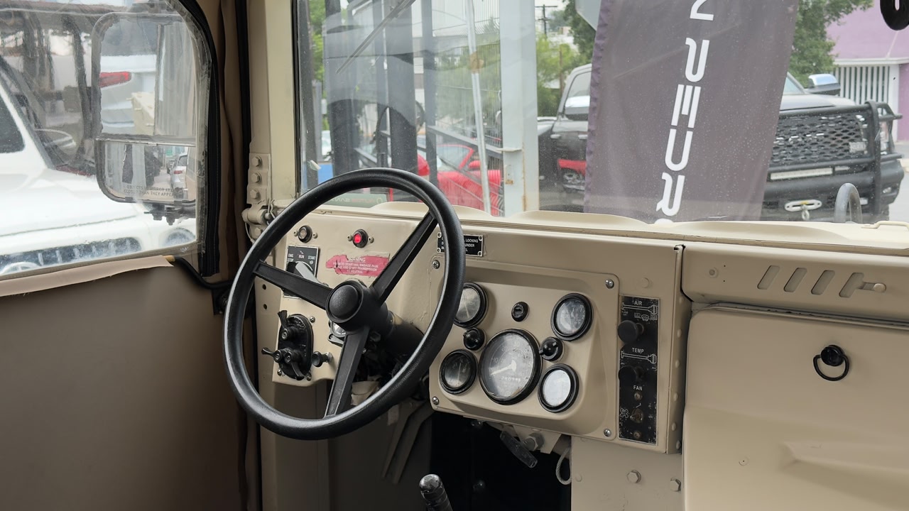 HUMMER H1 2006