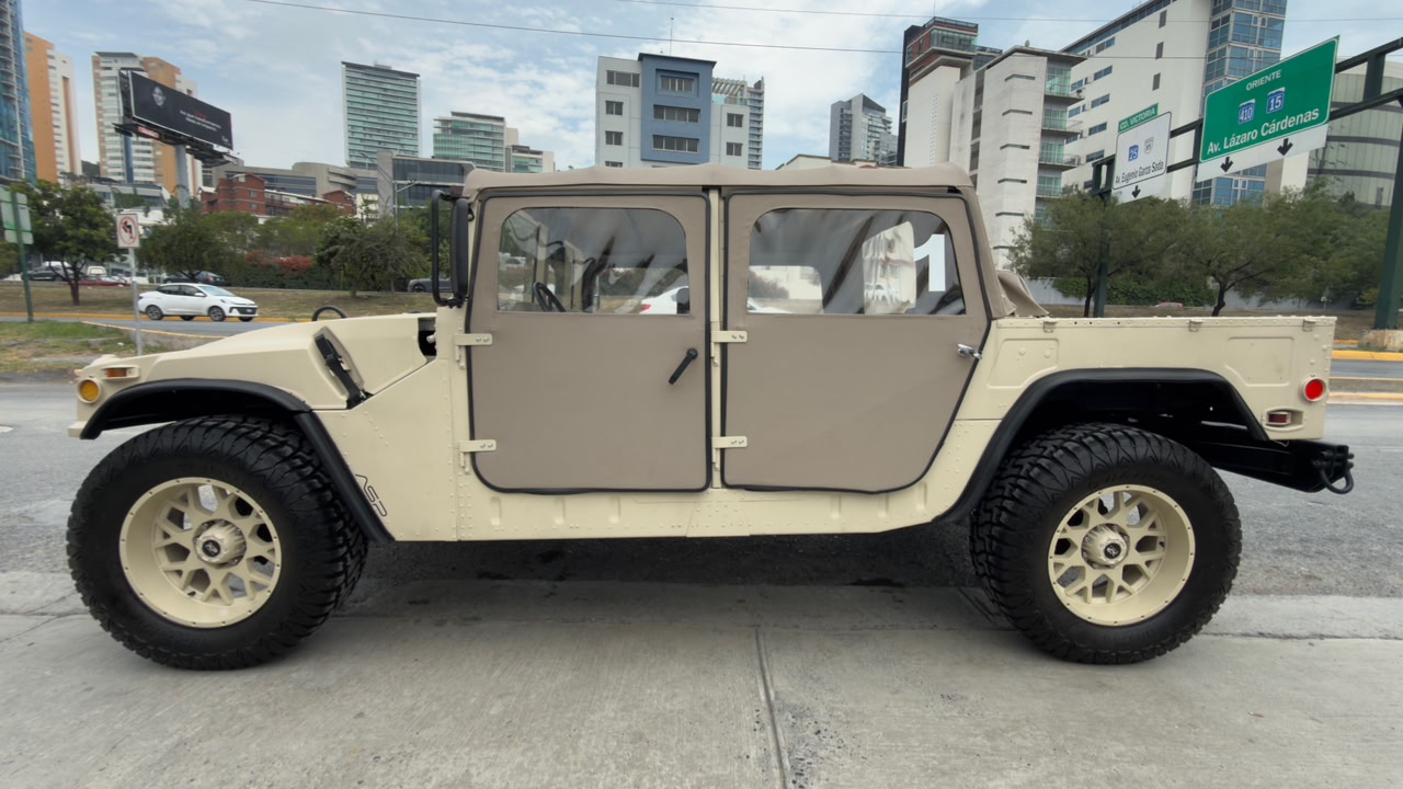 HUMMER H1 2006