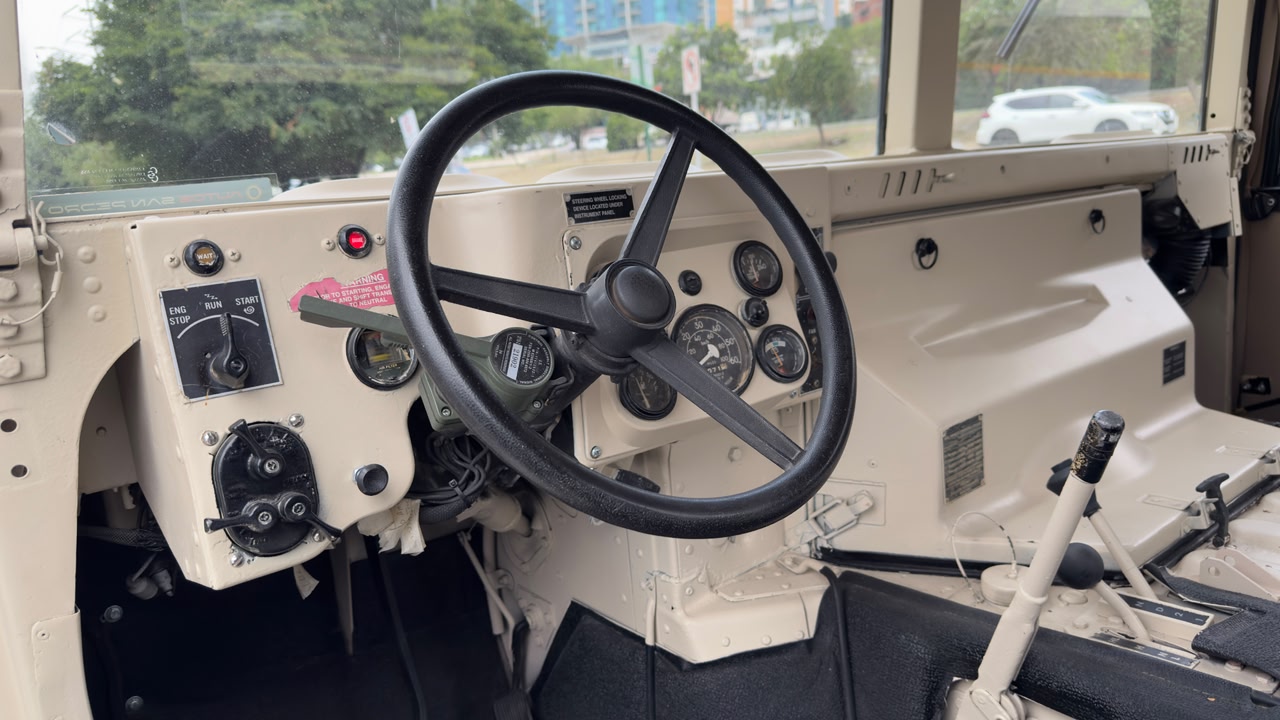 HUMMER H1 2006