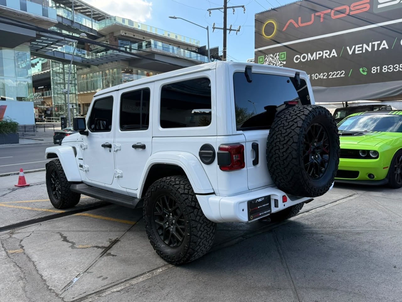 WRANGLER SAHARA UNLIMITED 4X4