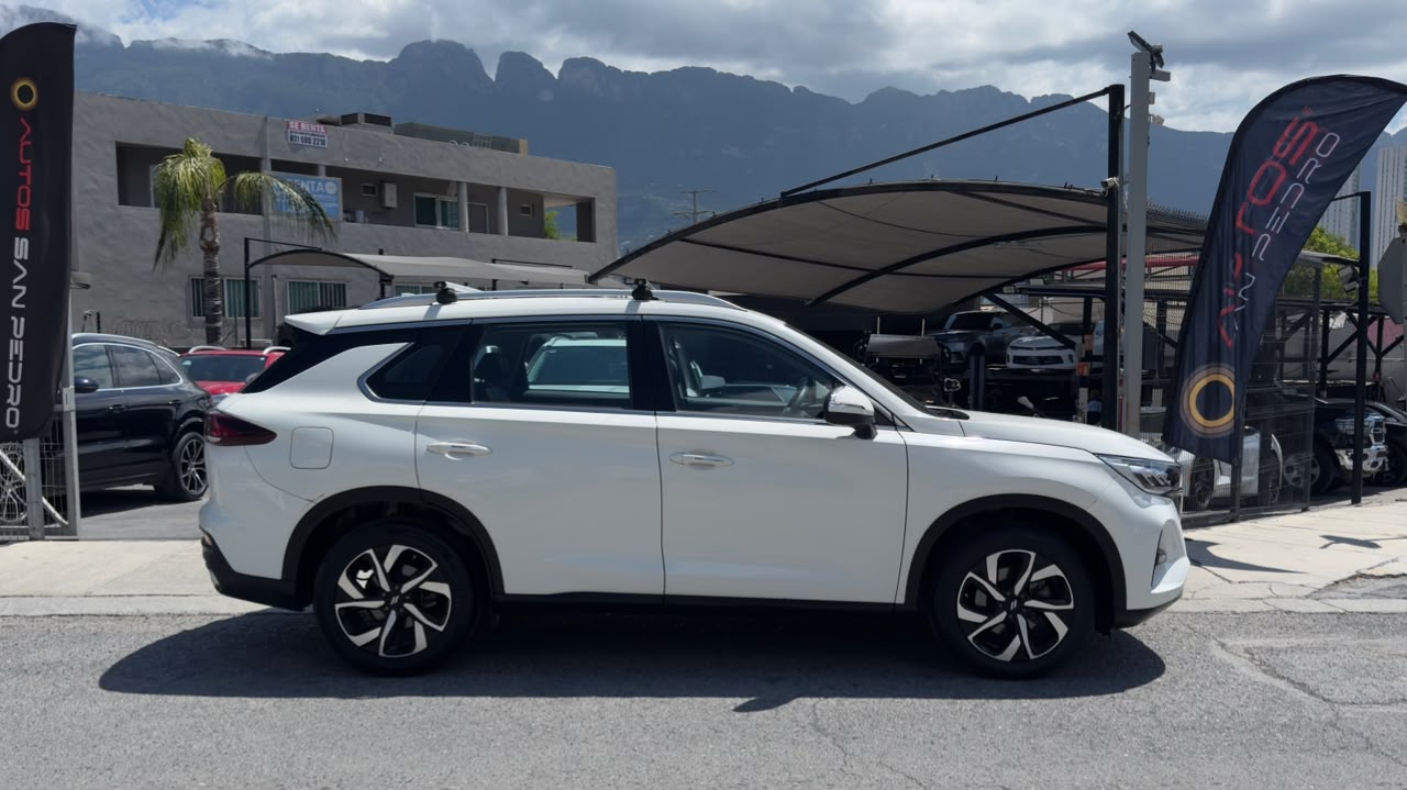 DODGE JOURNEY SXT 2023