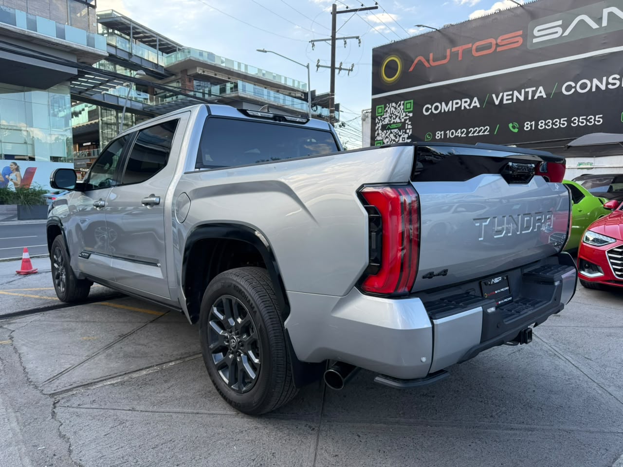 TUNDRA HV 4X4 PLATINUM CREW MAX