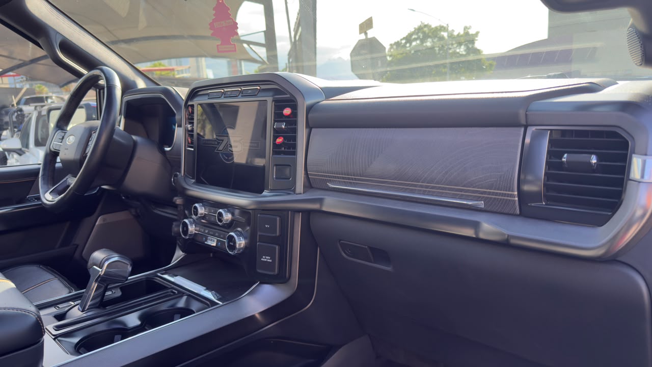 FORD LOBO PLATINUM 4X4 2023