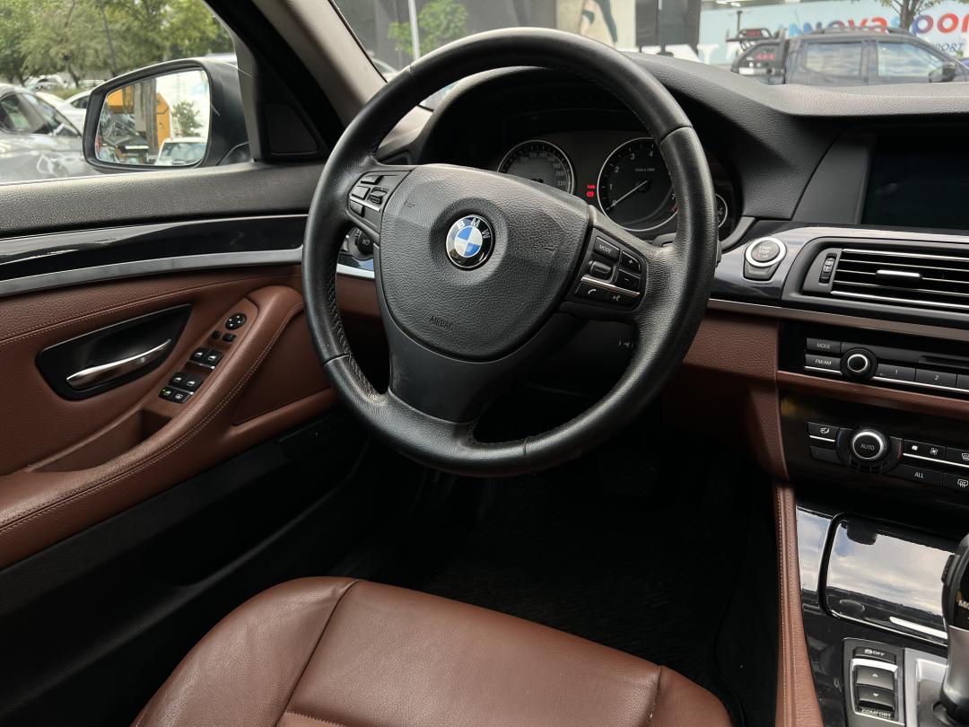 BMW 530I M SPORT 2013
