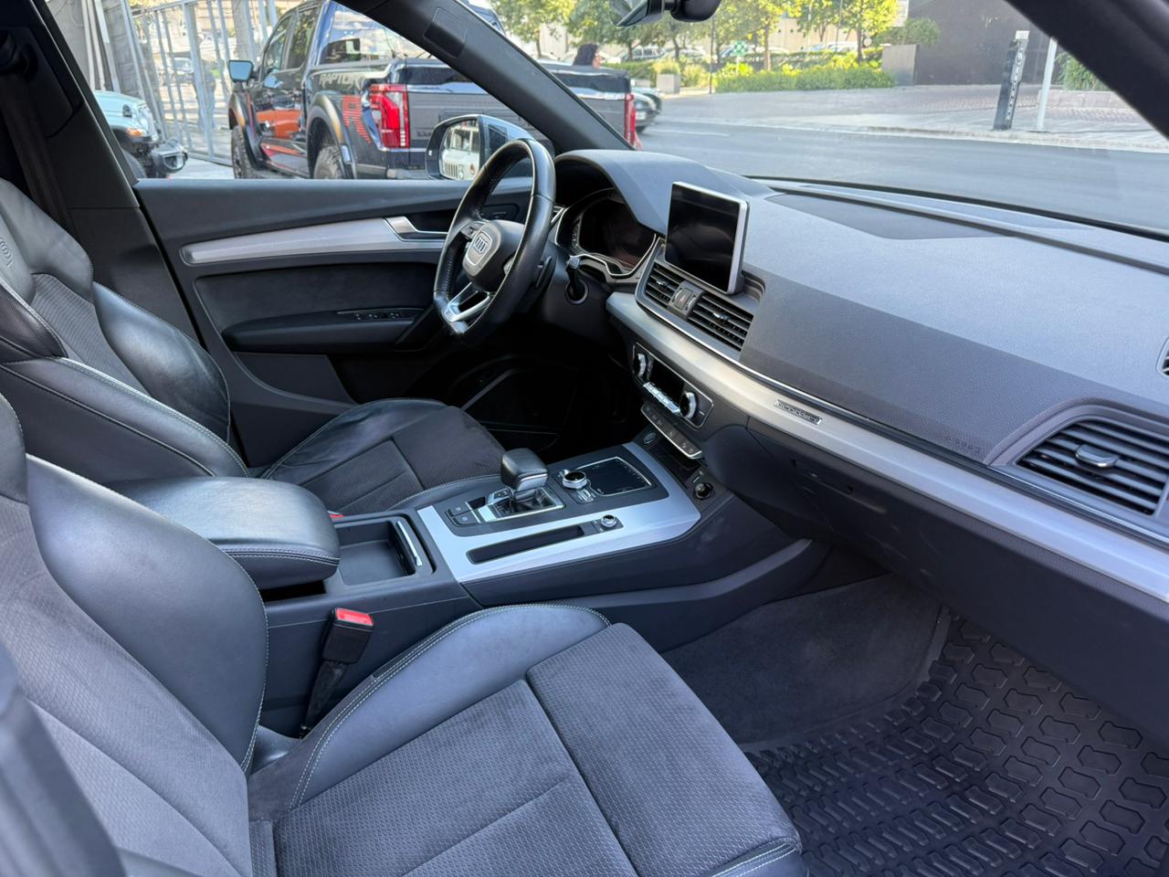 Q5 S LINE S TRONIC QUATTRO