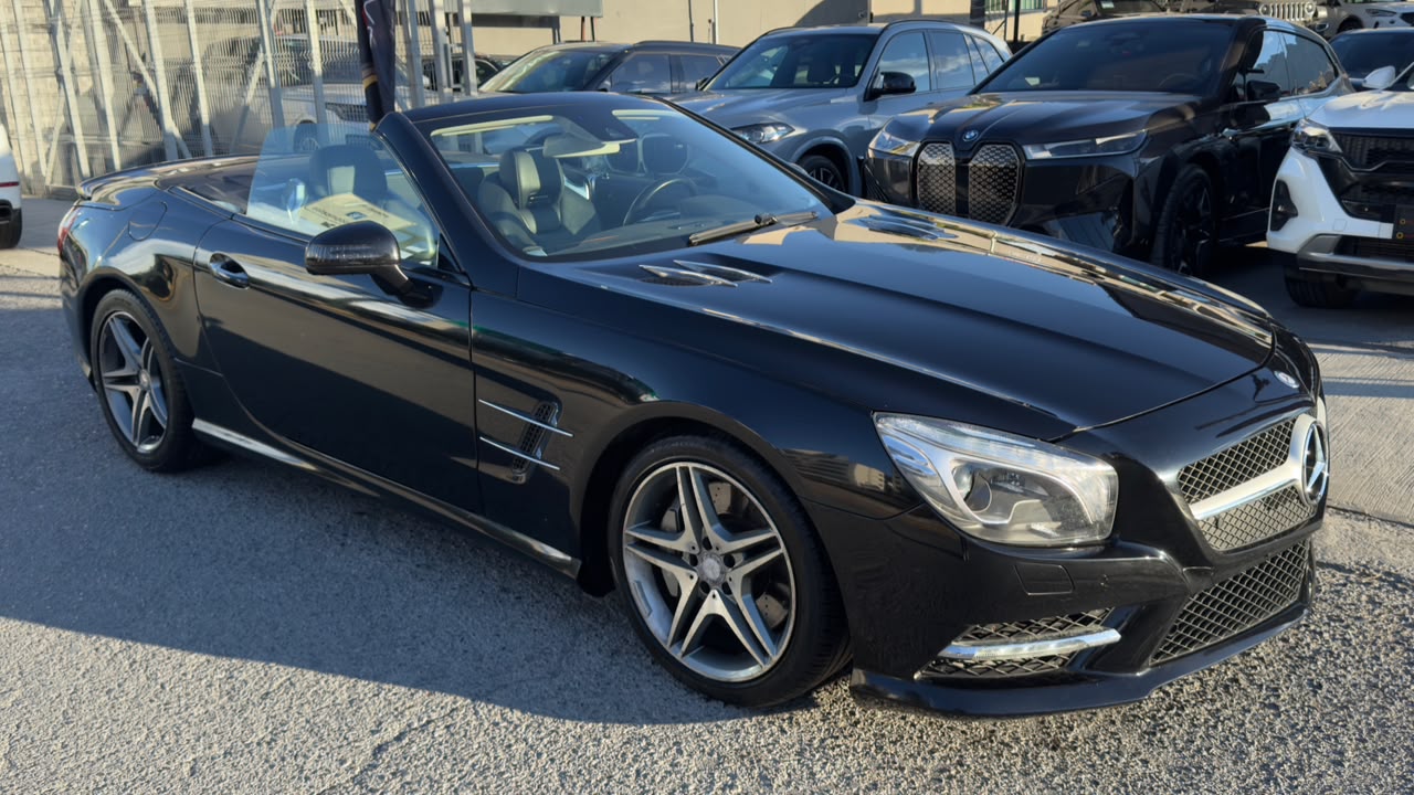 MERCEDES BENZ SL 500 2013
