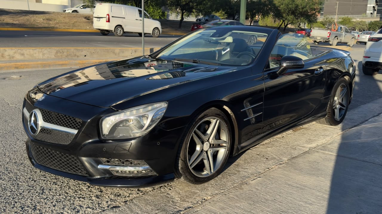 MERCEDES BENZ SL 500 2013