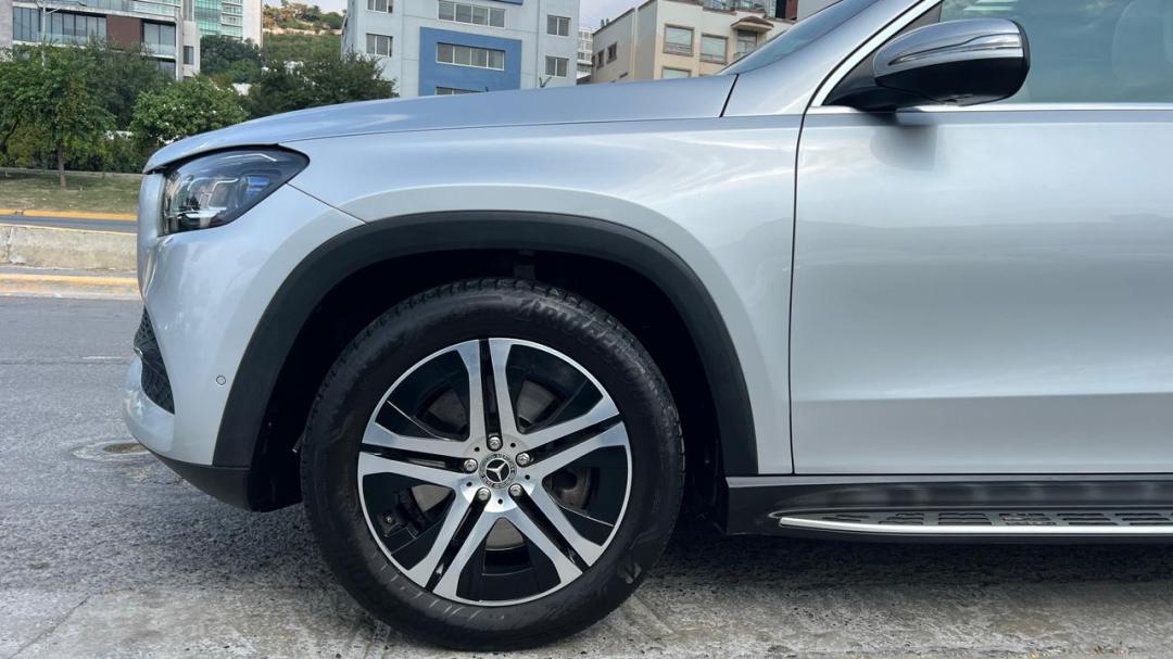 Mercedes Benz GLS 450 4MATIC 2021
