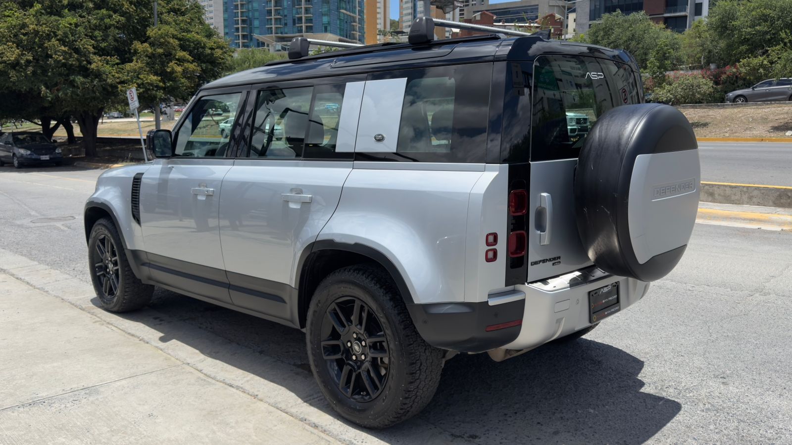 LAND ROVER DEFENDER S 3.0L MHEV 400PS 2021