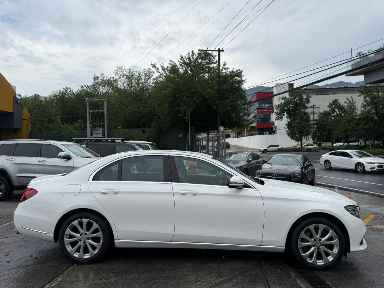 E 200 EXCLUSIVE