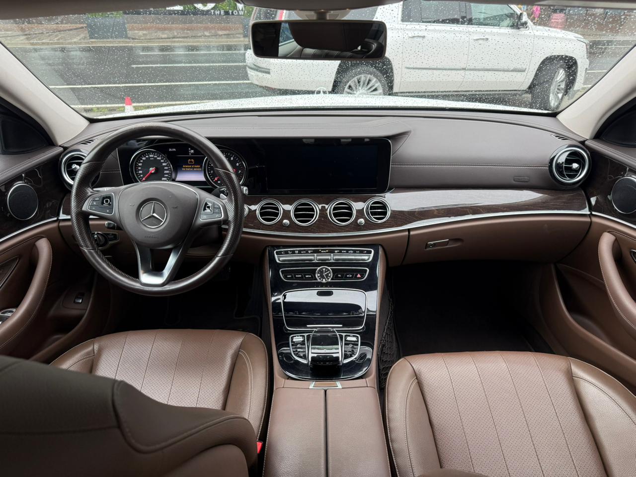 E 200 EXCLUSIVE