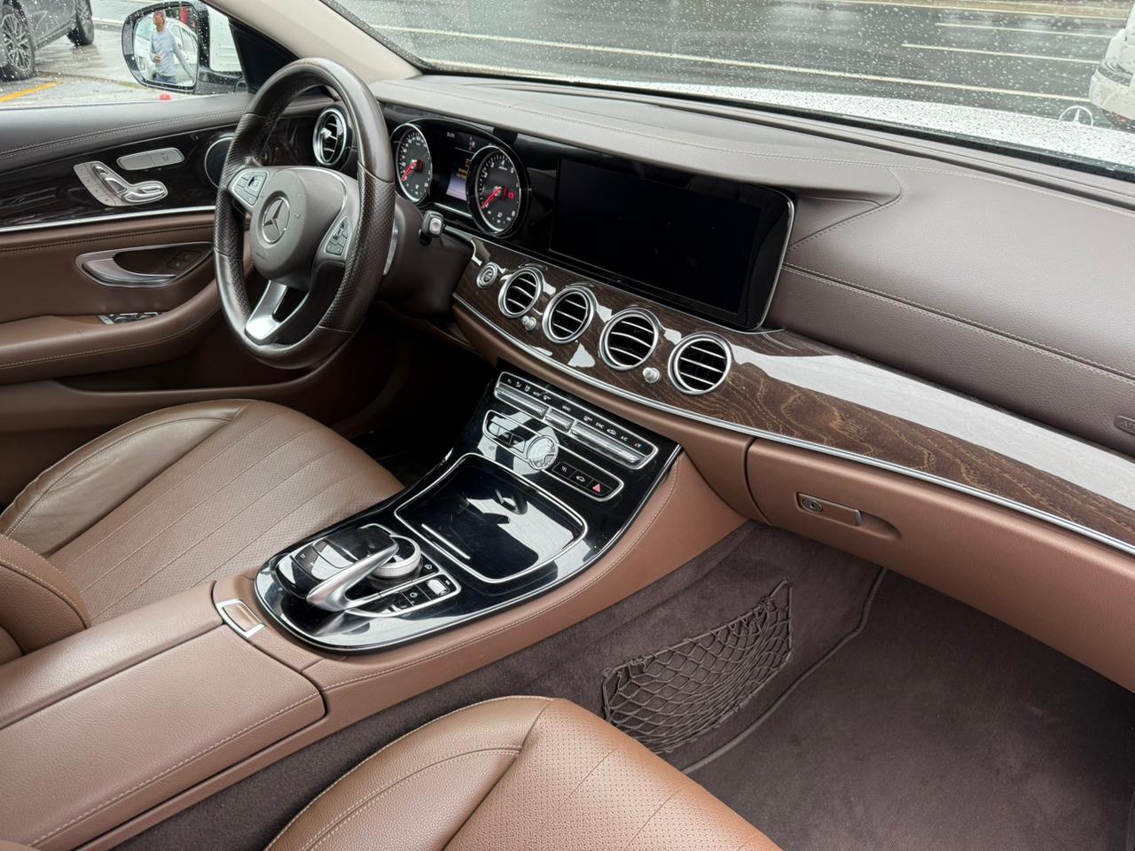 E 200 EXCLUSIVE