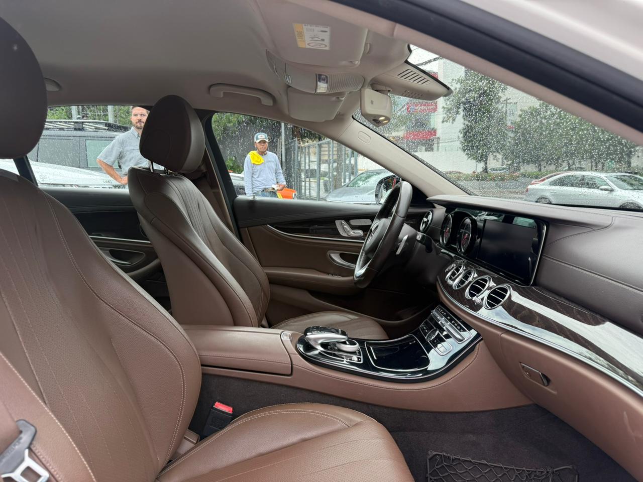 E 200 EXCLUSIVE