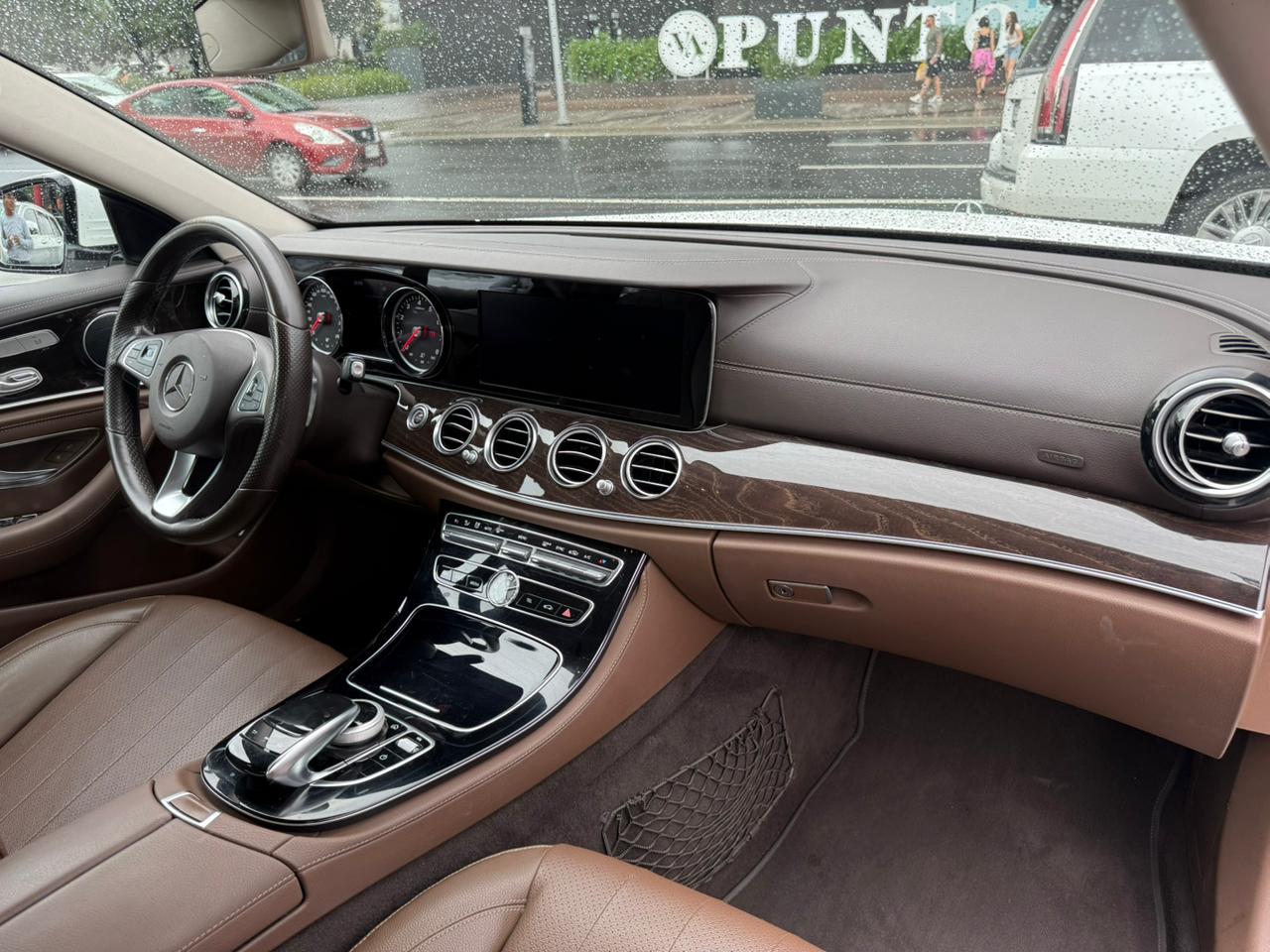 E 200 EXCLUSIVE