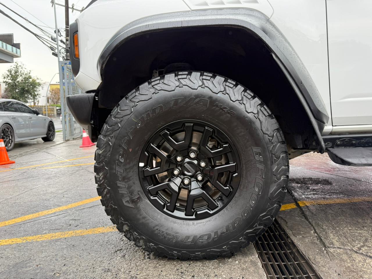 BRONCO RAPTOR 4X4