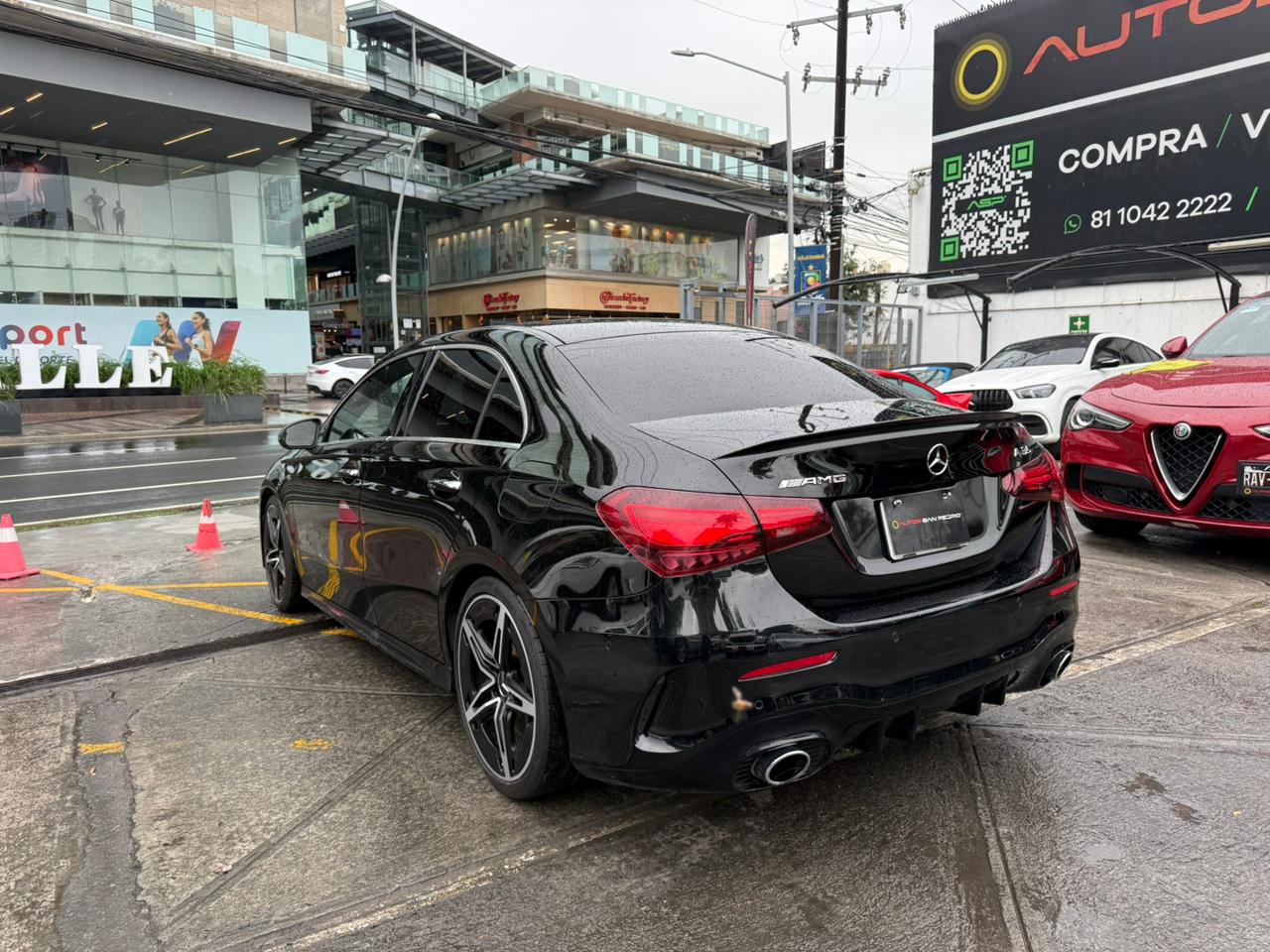 A 35 AMG 4 MATIC