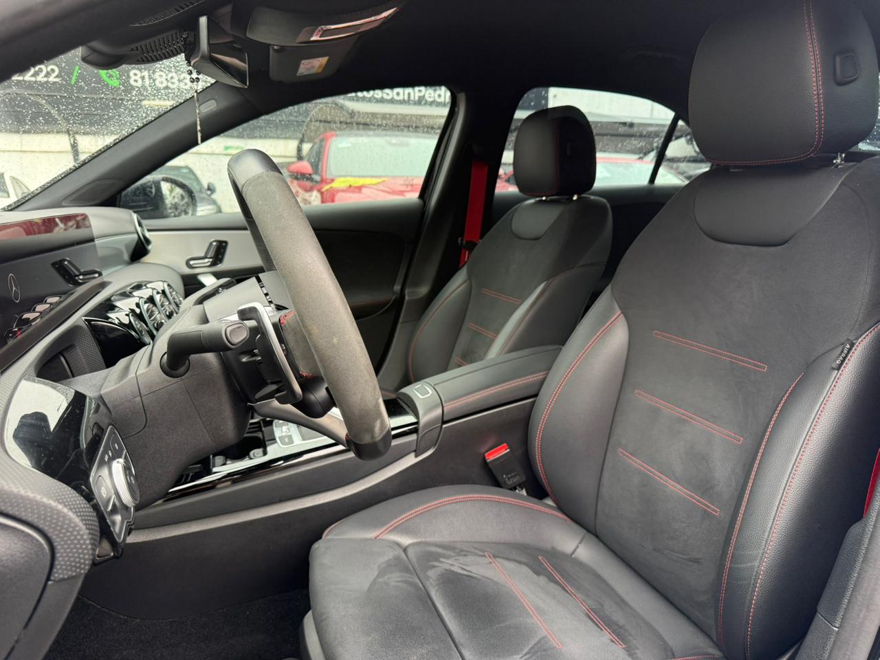 A 35 AMG 4 MATIC