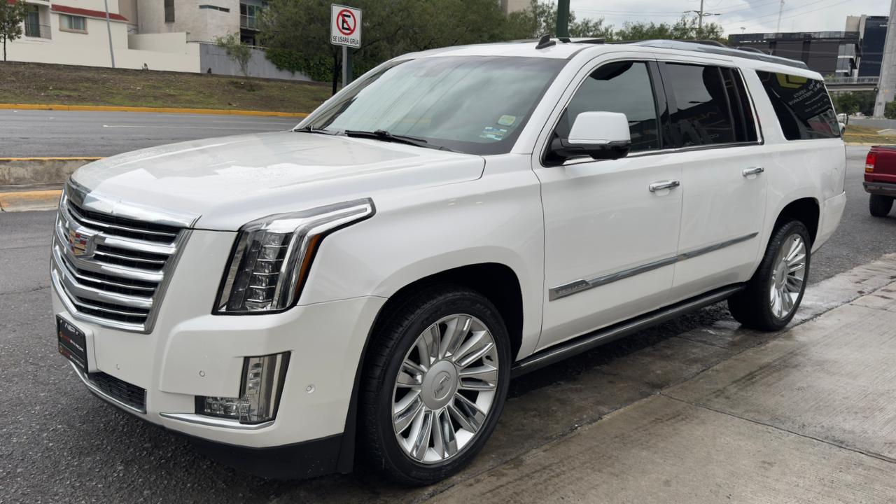 CADILLAC ESCALADE ESV 2017
