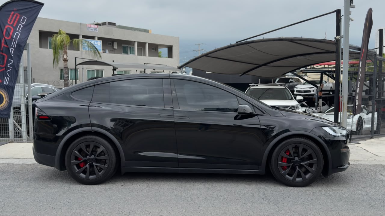 TESLA X AUTONOMIA MAYOR 2023