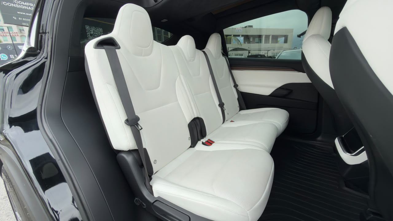 TESLA X AUTONOMIA MAYOR 2023