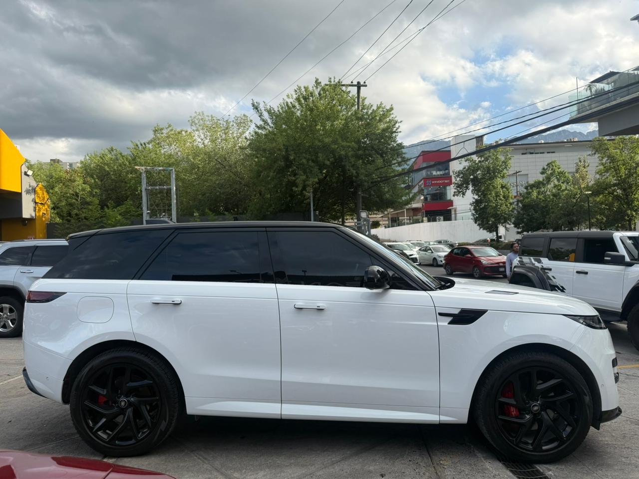 RANGE ROVER SPORT