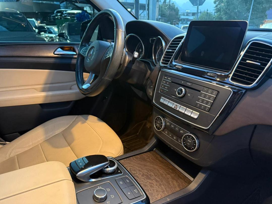 Mercedes Benz GLE 500 2017